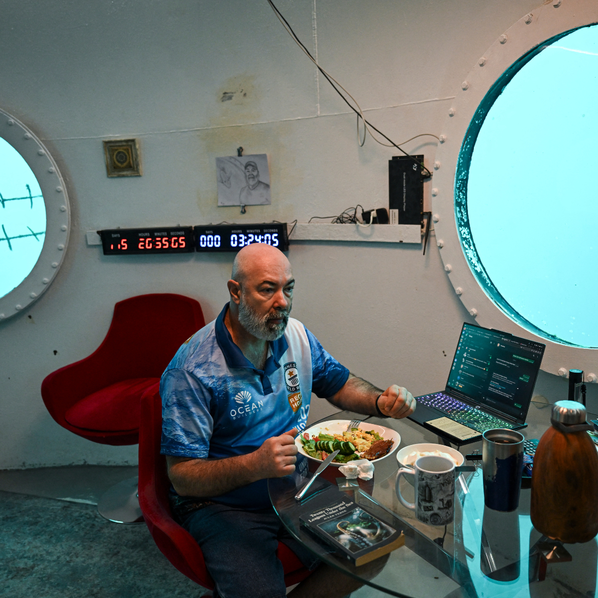 El hombre que más tiempo ha vivido bajo el mar: 120 días 